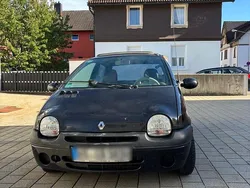 Schwarz Gebraucht 2003 Renault Twingo Kleinwagen | 550 € (Guter Preis)