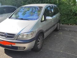 Gebraucht 2003 Opel Zafira Van / Kleinbus | 1.850 €