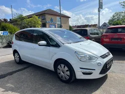 Weiß Gebraucht 2011 Ford S-MAX Titanium Van / Kleinbus | 4.499 € (Guter Preis)