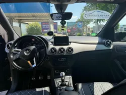 Schwarz Gebraucht 2014 Mercedes B180 Van / Kleinbus | 7.500 € (Fairer Preis)