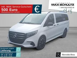 Bergkristallweiß metallic Gebraucht 2024 Mercedes Vito Van / Kleinbus | 62.951 €