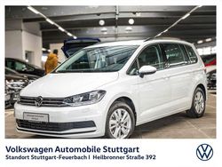 Pure white Gebraucht 2024 VW Touran Comfortline Van / Kleinbus | 38.930 €
