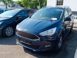 Blazerblau Gebraucht 2018 Ford Grand C-Max Van / Kleinbus | 10.550 € (Guter Preis)