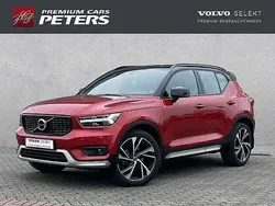 Rot Gebraucht 2022 Volvo XC40 R-Design SUV | 29.999 € (Fairer Preis)