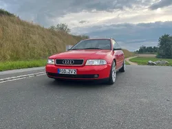Rot Gebraucht 1999 Audi A4 Kombi | 4.300 € (Fairer Preis)