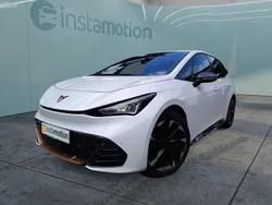 Weiß Gebraucht 2022 Cupra Born Kleinwagen | 28.699 € (Fairer Preis)