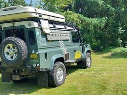 Grün Gebraucht 2008 Land Rover Defender Kombi | 21.500 €