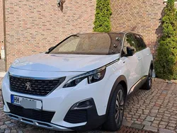 Weiß Gebraucht 2020 Peugeot 5008 GT Van / Kleinbus | 22.000 €