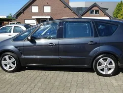 Grau Gebraucht 2008 Ford S-MAX Titanium Van / Kleinbus | 4.500 € (Fairer Preis)