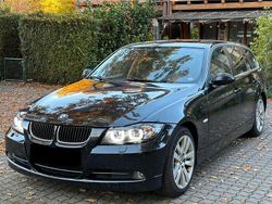 Schwarz Gebraucht 2006 BMW 330 Kombi | 3.250 €