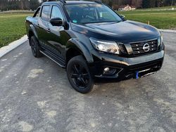 Schwarz Gebraucht 2022 Nissan Navara Abholung | 31.500 € (Fairer Preis)