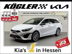 Deluxeweiss Neu 2024 Kia Ceed Sportswagon GT-Line Kombi | 35.970 € (Teuer)