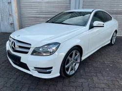 Weiß Gebraucht 2013 Mercedes C180 AMG line Coupé | 11.990 €