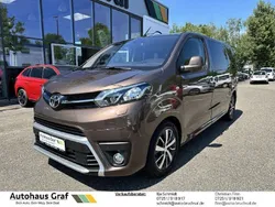 Brown rich oak Gebraucht 2017 Toyota Proace Verso Comfort Kombi | 21.990 € (Fairer Preis)