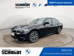 Schwarz uni Gebraucht 2022 BMW 330e Advantage Limousine | 30.590 € (Teuer)