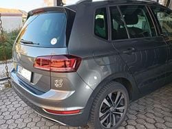 Grau Gebraucht 2019 VW Golf Sportsvan IQ Drive Van / Kleinbus | 13.500 € (Superpreis)