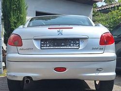 Silber Gebraucht 2003 Peugeot 206 CC Filou Cabrio | 500 € (Guter Preis)