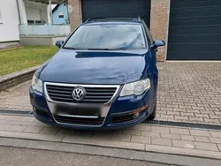 Blau Gebraucht 2009 VW Passat Kombi | 2.000 € (Superpreis)