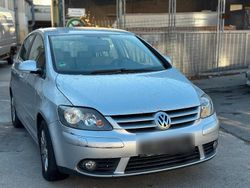 Silber Gebraucht 2005 VW Golf Plus Cross Van / Kleinbus | 2.199 € (Guter Preis)