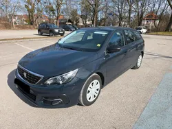 Grau Gebraucht 2019 Peugeot 308 Kombi | 8.100 € (Fairer Preis)