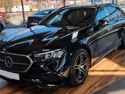 Schwarz Gebraucht 2024 Mercedes E220 AMG line Limousine | 49.498 € (Superpreis)