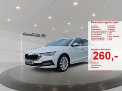 Weiß Gebraucht 2023 Skoda Octavia Style Kombi | 23.440 € (Guter Preis)