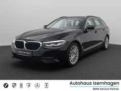 Schwarz ii668 Gebraucht 2022 BMW 520 Sport Line Kombi | 28.499 € (Superpreis)