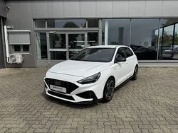 Weiß Neu 2024 Hyundai i30 N Line Limousine | 24.490 € (Fairer Preis)