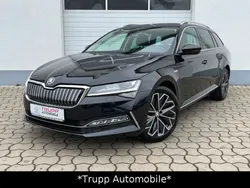 Schwarz Gebraucht 2021 Skoda Superb LAURIN & KLEMENT Kombi | 21.500 € (Guter Preis)