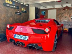 Rot Gebraucht 2012 Ferrari 458 Cabrio | 259.900 € (Etwas zu teuer)