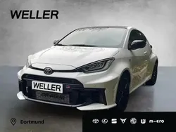 Schneeweiß Neu 2025 Toyota Yaris Kleinwagen | 45.777 € (Guter Preis)