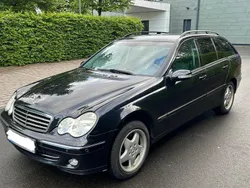Blau Gebraucht 2005 Mercedes C180 Avantgarde Kombi | 1.650 € (Guter Preis)