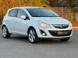 Weiß Gebraucht 2012 Opel Corsa Innovation Kleinwagen | 5.990 € (Etwas zu teuer)