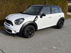 Weiß Gebraucht 2016 Mini Cooper SD Countryman SUV | 10.500 € (Etwas zu teuer)