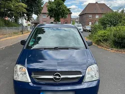 Blau Gebraucht 2003 Opel Meriva Van / Kleinbus | 1.300 € (Teuer)