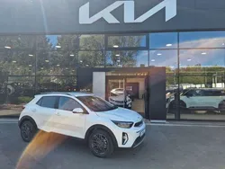 Clear white Neu 2025 Kia Stonic SUV | 24.990 € (Fairer Preis)