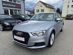 Perleffektsilber Gebraucht 2020 Audi A3 Sportback Sport Limousine | 19.990 € (Superpreis)
