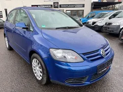 Blau Gebraucht 2005 VW Golf Plus Cross Comfortline Van / Kleinbus | 4.490 € (Guter Preis)