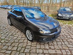 Braun Gebraucht 2011 VW Eos Basis Cabrio | 6.999 € (Etwas zu teuer)