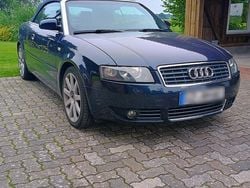 Blau Gebraucht 2004 Audi A4 Cabriolet Cabrio | 6.900 € (Etwas zu teuer)