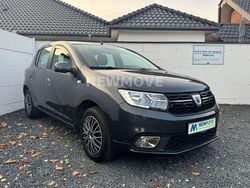 Grau Gebraucht 2018 Dacia Sandero Lauréate Kleinwagen | 9.490 € (Guter Preis)
