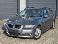 Grau Gebraucht 2009 BMW 320 Comfort Edition Kombi | 2.200 € (Superpreis)