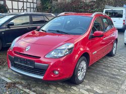 Rot Gebraucht 2010 Renault Clio GrandTour Dynamique Kombi | 3.499 € (Teuer)