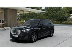 Silber Neu 2025 BMW iX1 M Sport SUV | 57.290 € (Fairer Preis)