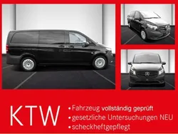 Obsidianschwarz metallic Gebraucht 2023 Mercedes Vito Van / Kleinbus | 41.488 € (Teuer)