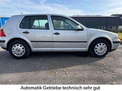 Silber (metallic) Gebraucht 1999 VW Golf Limousine | 3.999 € (Etwas zu teuer)