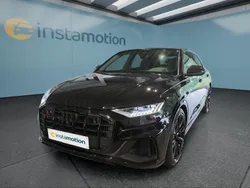 Schwarz Gebraucht 2022 Audi SQ8 SUV | 68.999 € (Etwas zu teuer)