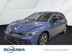Anemonenblau metallic (metallic) Gebraucht 2024 VW Golf VIII Goal Limousine | 27.260 € (Superpreis)