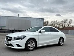 Mercedes CLA200