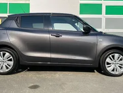 Grau Gebraucht 2020 Suzuki Swift Comfort Limousine | 13.950 € (Fairer Preis)